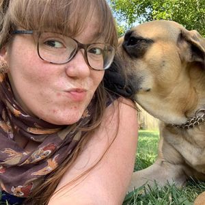 Meet your Posher, Kayla